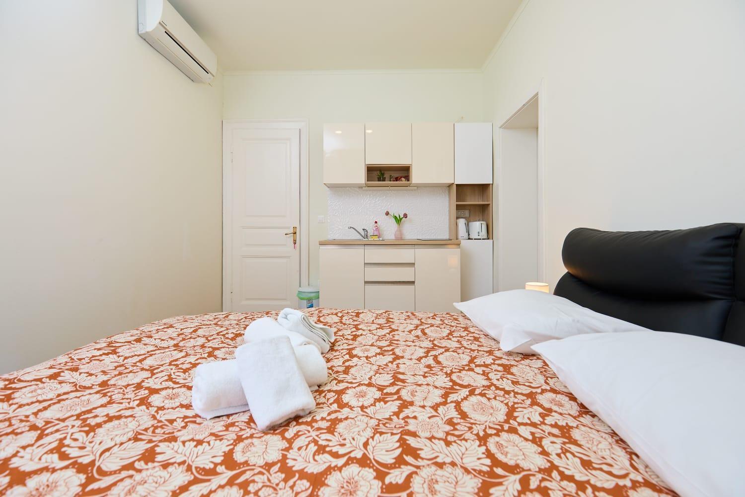 Spacious 4 Bedroom Dubrovnik Apartment ภายนอก รูปภาพ